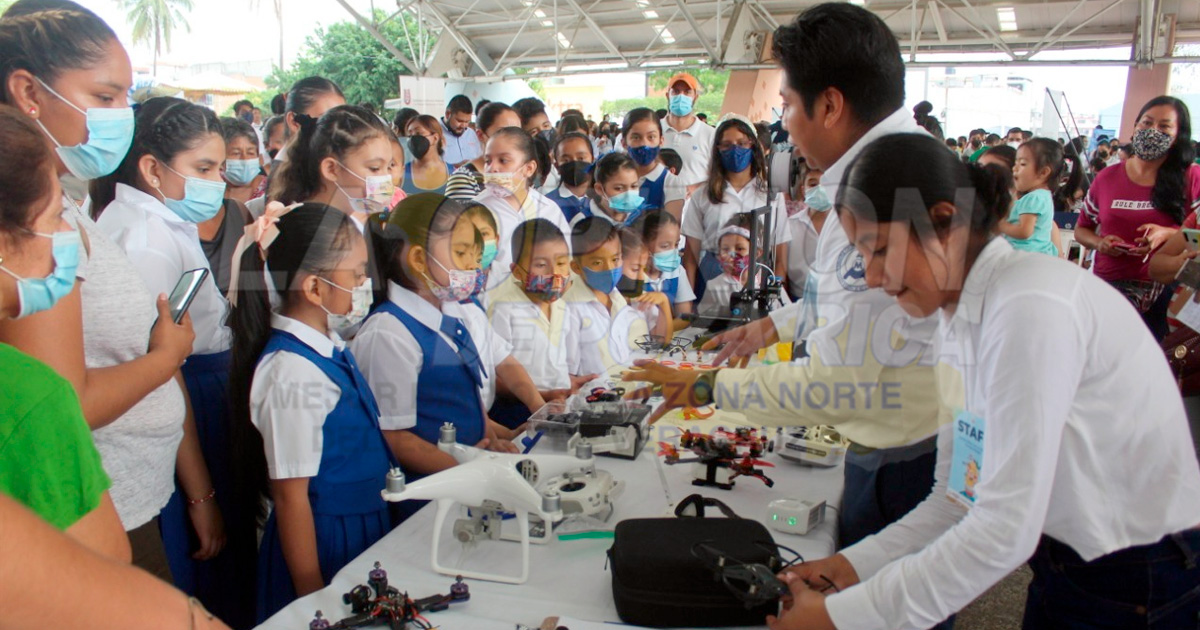 Inculcan en niños el interés científico