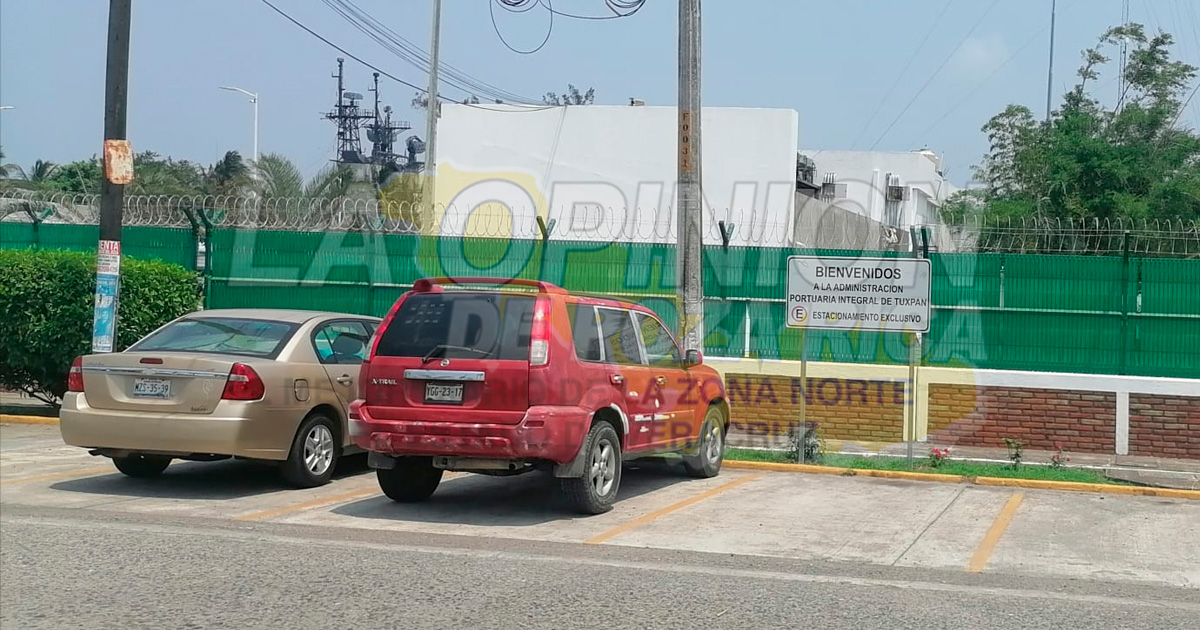 Investigan la USF a funcionario de la Asiponatux