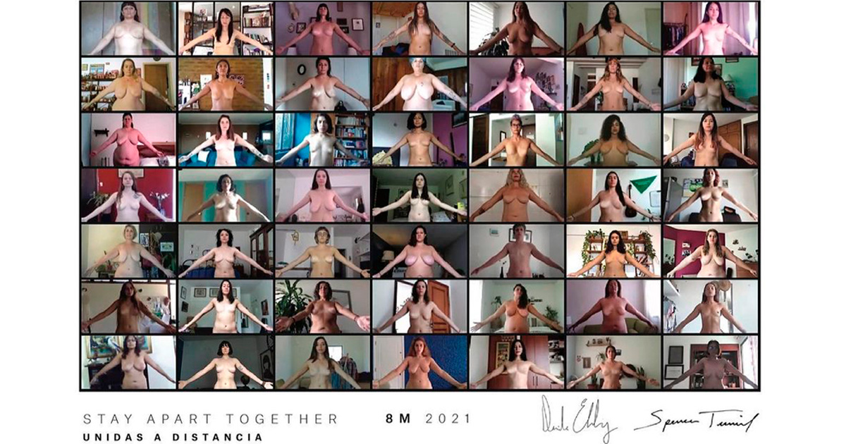 Los desnudos de Spencer Tunick regresan a México; ahora posan frente a Segob