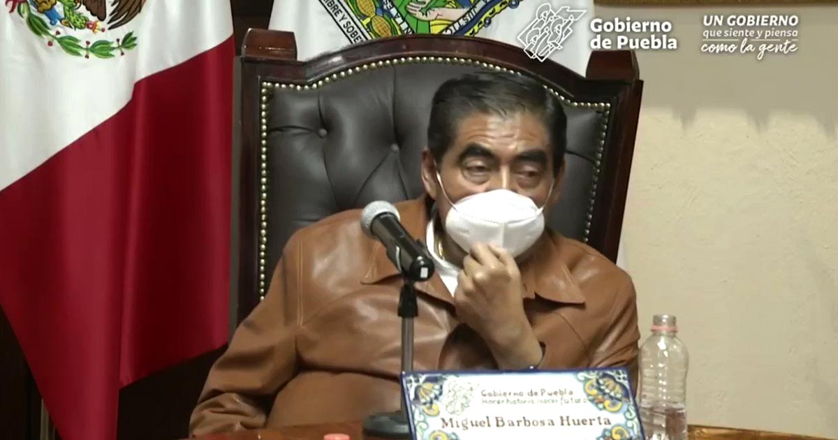 Uso de cubrebocas, voluntario en Puebla Uso de cubrebocas, voluntario en Puebla