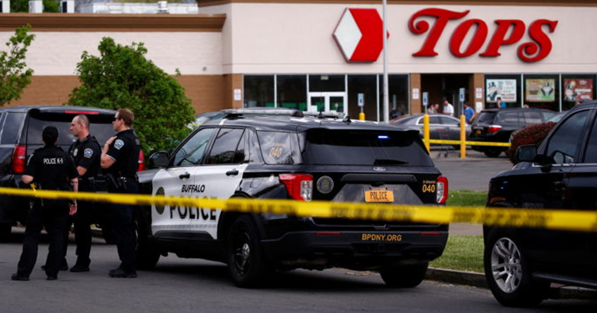 Tiroteo en supermercado de Buffalo, Nueva York, deja 10 muertos