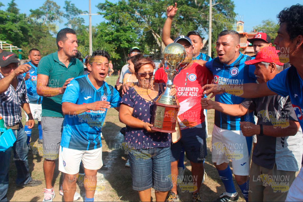 ¡Herrería Carbajal, campeón! ¡Herrería Carbajal, campeón! 3