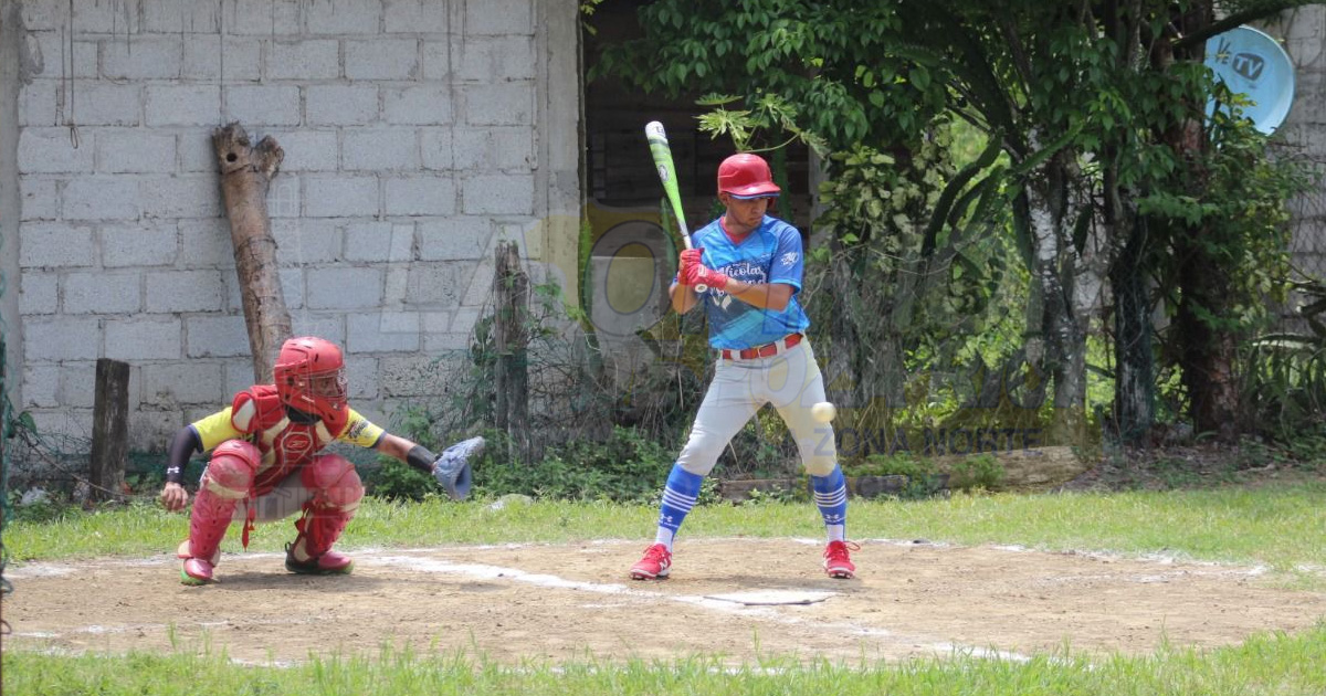 Se impone Amigos de Caliche