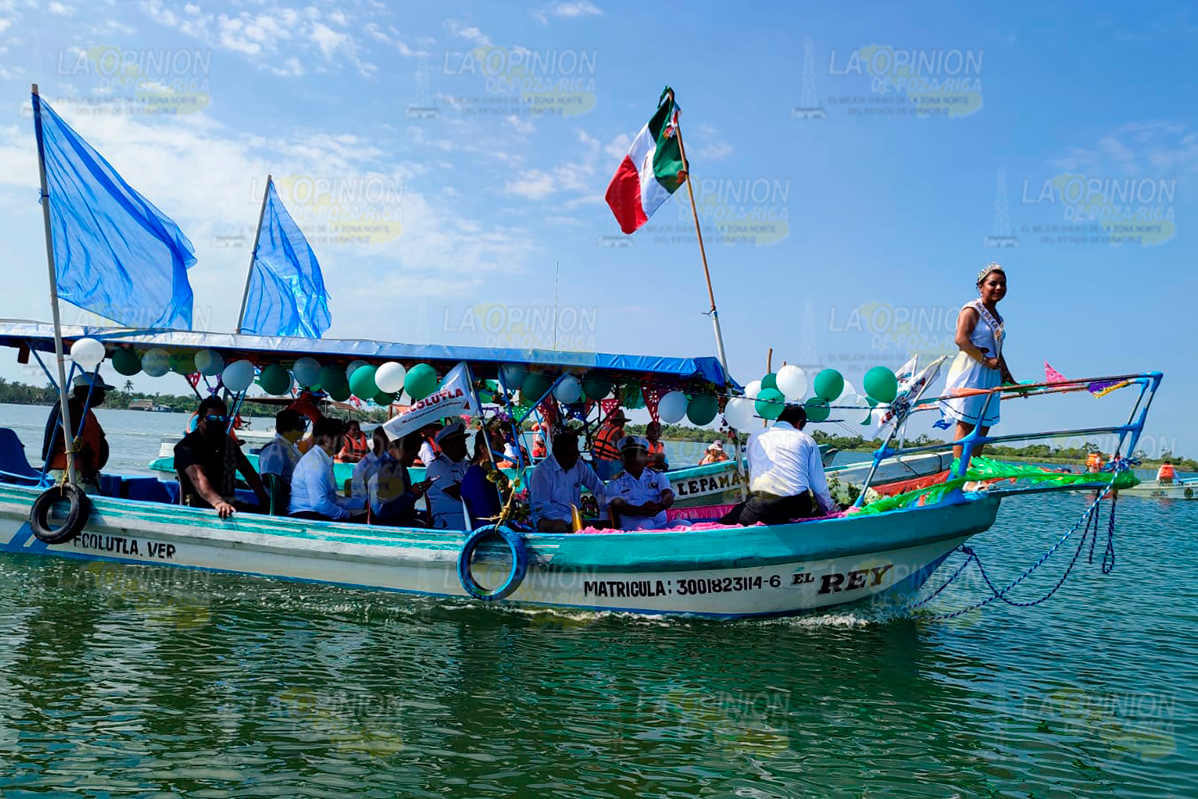 Celebran el día de la Marina en Tecolutla Celebran el día de la Marina en Tecolutla 3