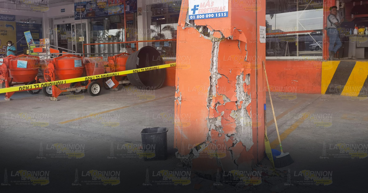 Choca con una columna Choca con una columna4