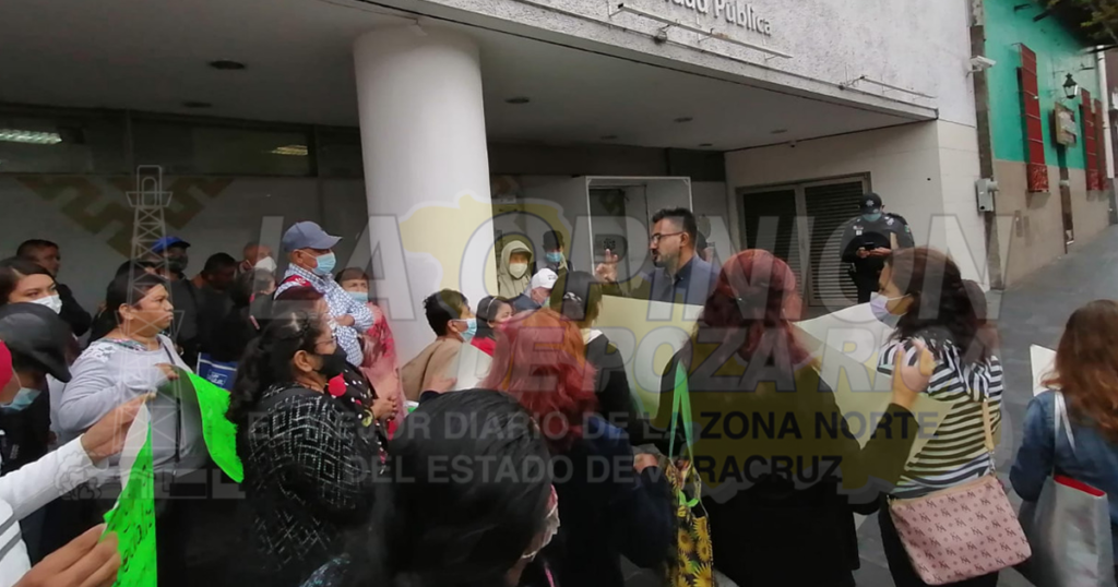 En el aire, $100 millones