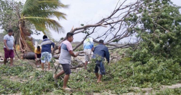 Pedirá Oaxaca declaratoria de emergencia para 26 municipios por Agatha