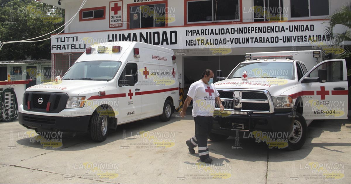 María de los Ángeles Villa entrega Cruz Roja estatal