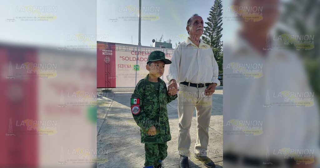 Niño de 7 años es distinguido como Soldado Honorario del 7° Batallón de Infantería