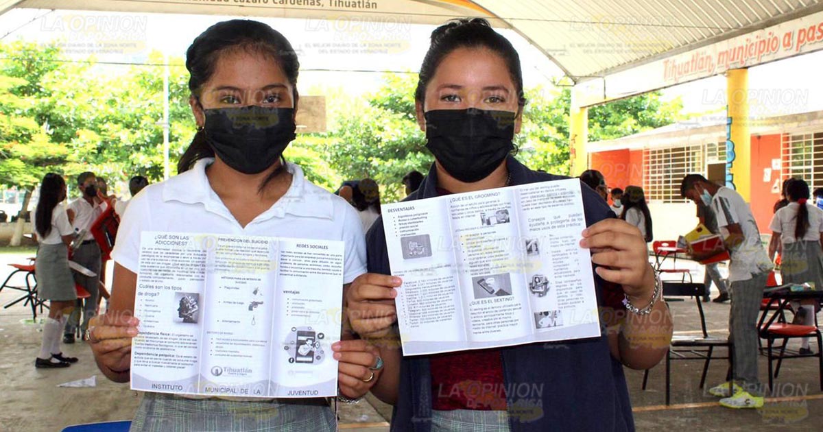 Ofrece IMJUVE platicas de orientación a los estudiantes Ofrece IMJUVE platicas de orientación a los estudiantes 4