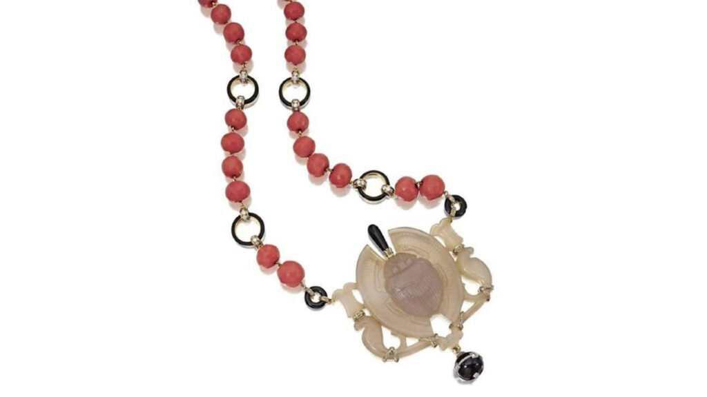 El misterioso collar de Maria Felix