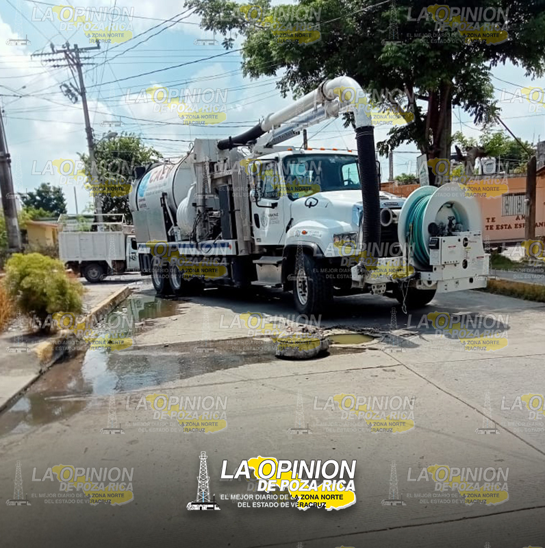 Desazolvan drenaje en Entabladero Desazolvan drenaje en Entabladero