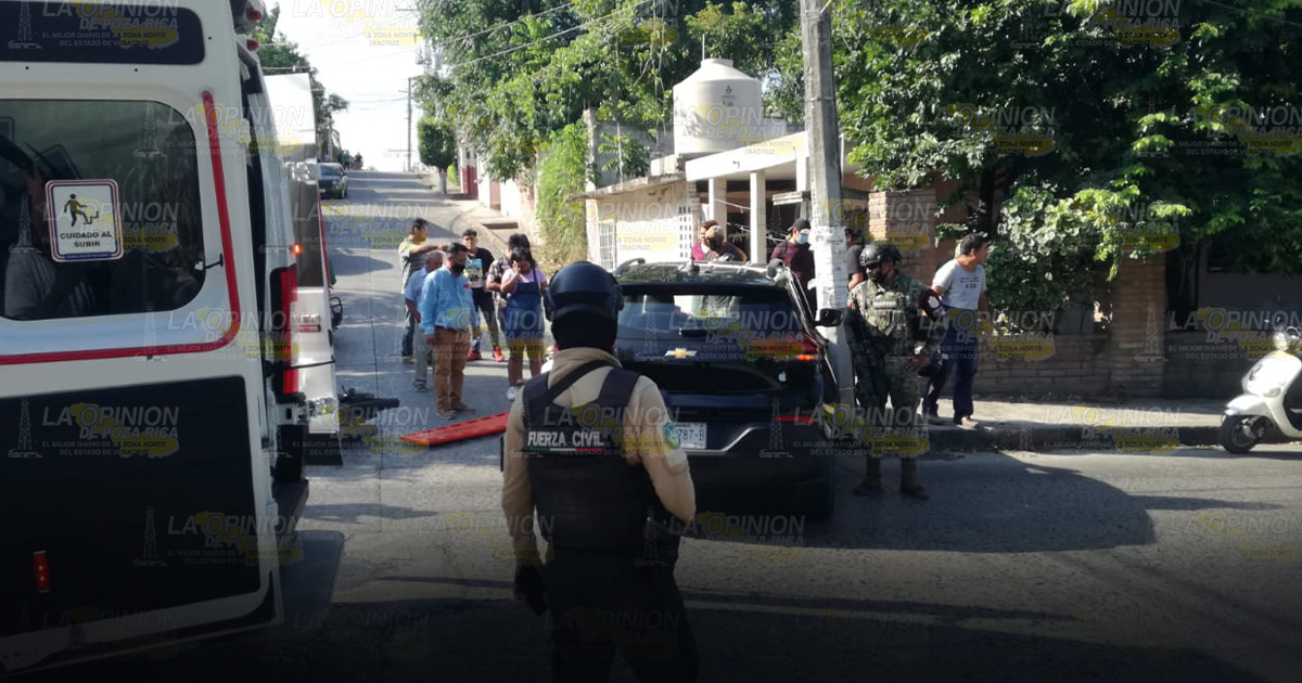 Estrellados en una camioneta Estrellados en una camioneta