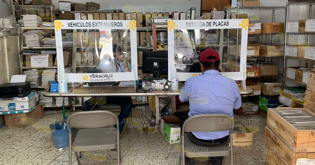 Motociclistas responden al programa de reemplacamieto