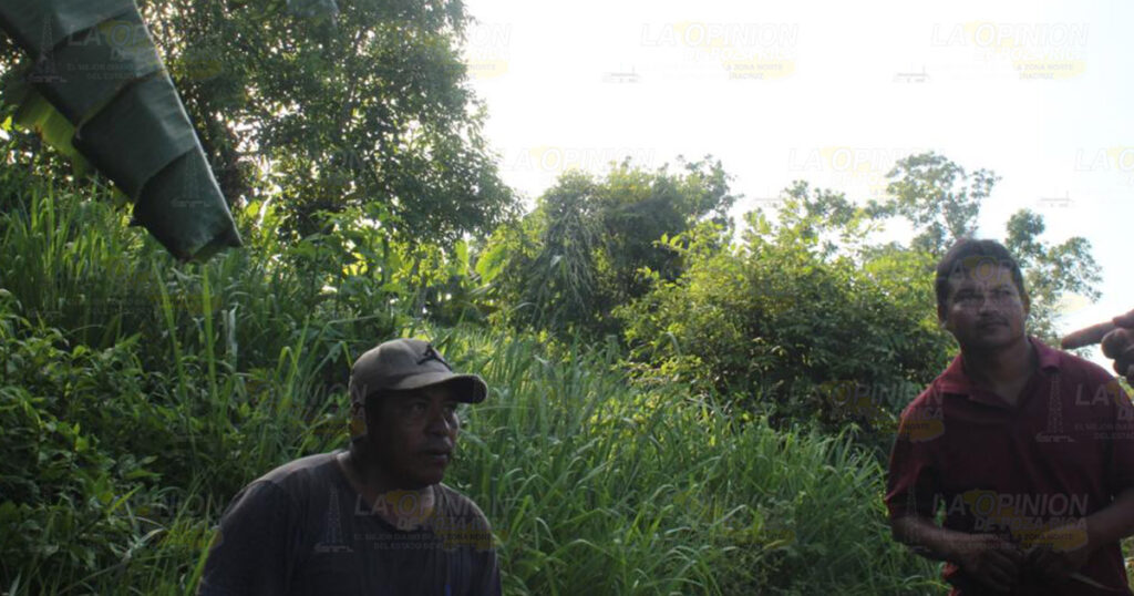 ¡Encontronazo de camionetas!