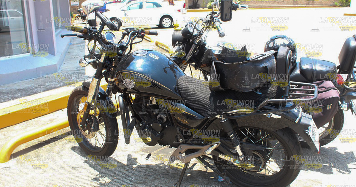 Motociclista lesionado en carretera PR-Coatzintla Motociclista lesionado en carretera PR-Coatzintla