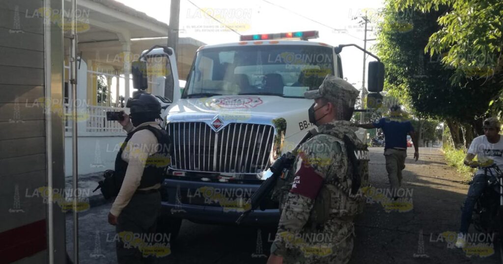 INCENDIO MOVILIZA A LOS BOMBEROS