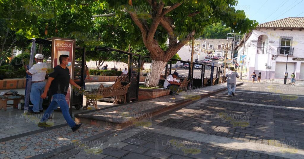 Papantla luce sin comerciantes