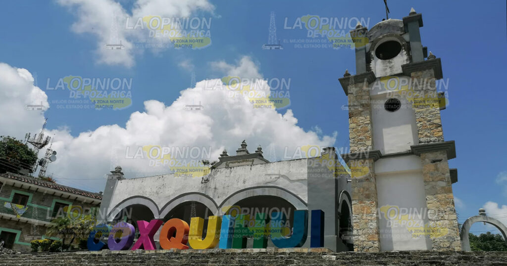 Promueven identidad totonaca en feria de Coxquihui