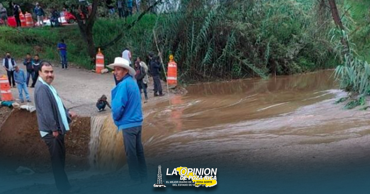 adre e hija mueren arrastradas por río