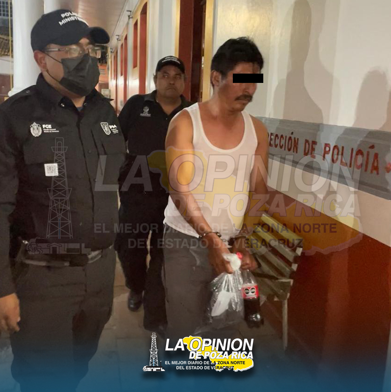 Mata a cuchilladas a su esposa embarazada Mata a cuchilladas a su esposa embarazada