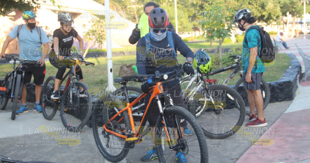 Familia universitaria se prepara para la rodada