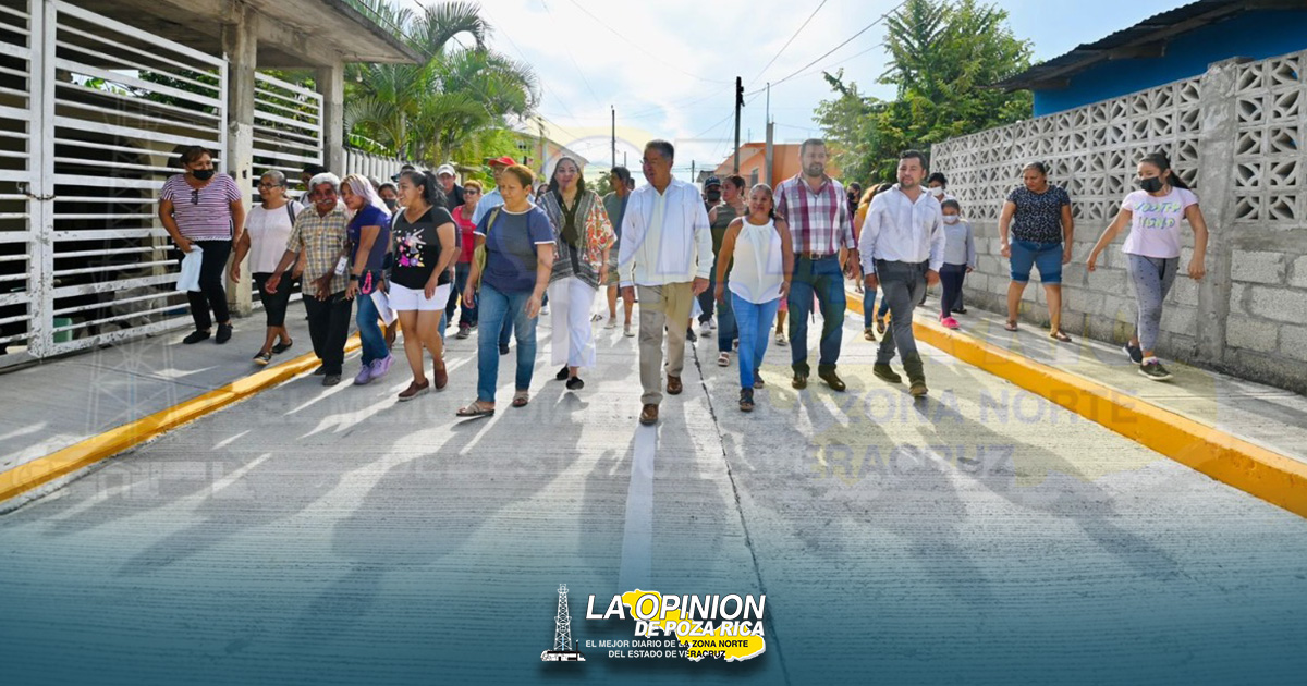 Gobierno de Tuxpan inaugura la pavimentación con concreto hidráulico en la calle Juan Escutia, de la colonia Niños Héroes Tuxpan inaugura la pavimentación con concreto hidráulico