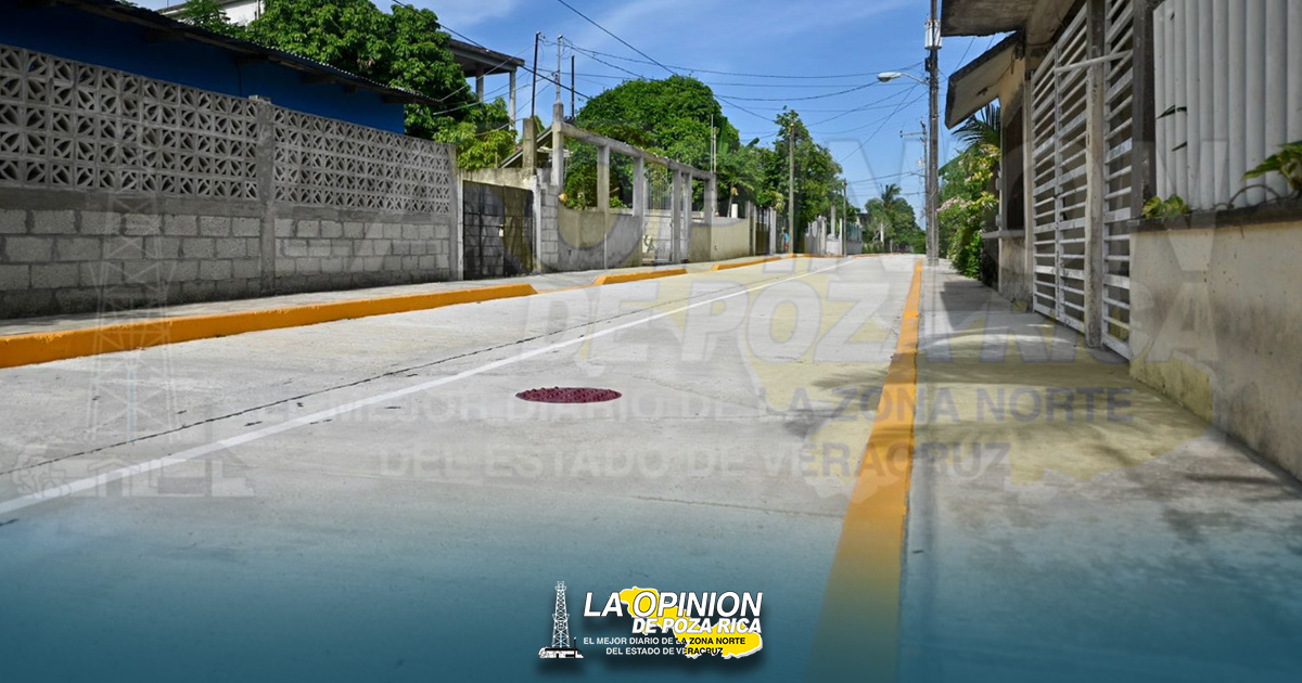 Gobierno de Tuxpan inaugura la pavimentación con concreto hidráulico en la calle Juan Escutia, de la colonia Niños Héroes Tuxpan inaugura la pavimentación con concreto hidráulico