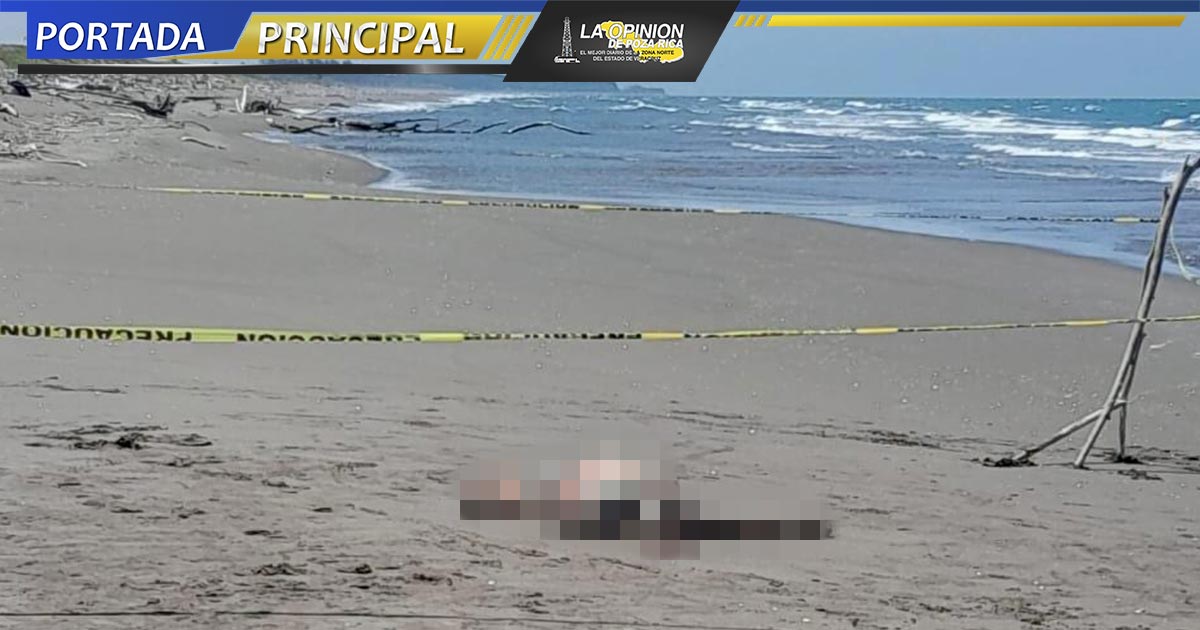 Olas arrastran a la orilla cadáver de una mujer