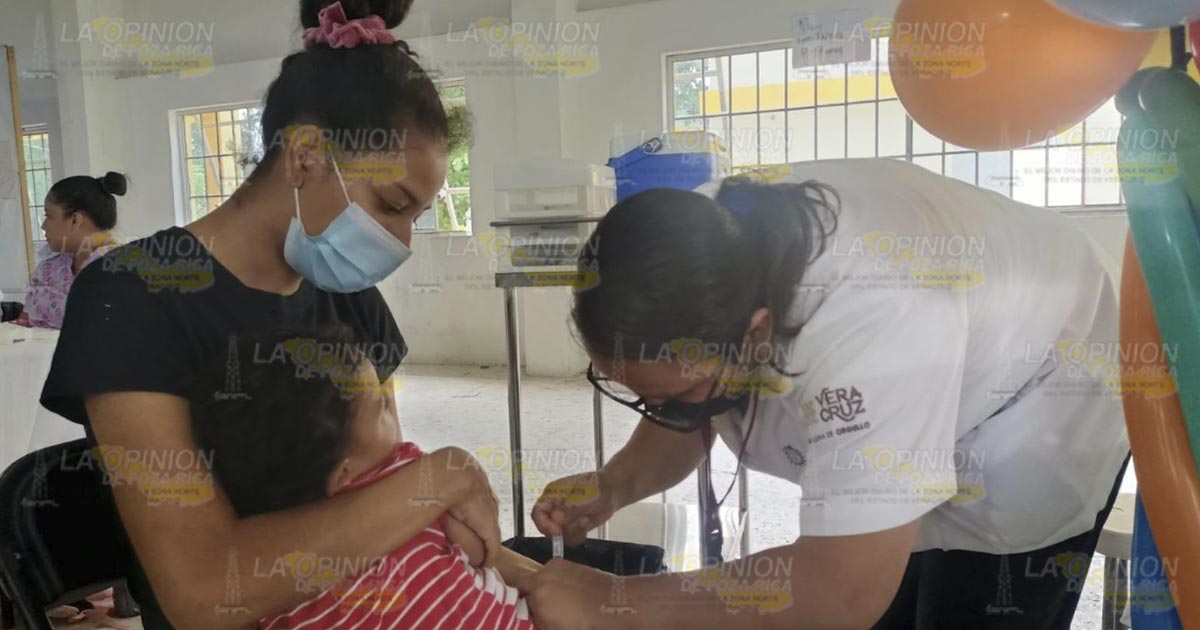 Realizan Primera Feria de la Salud