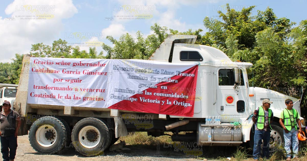 El Gobierno del Estado le cumple a Coatzintla