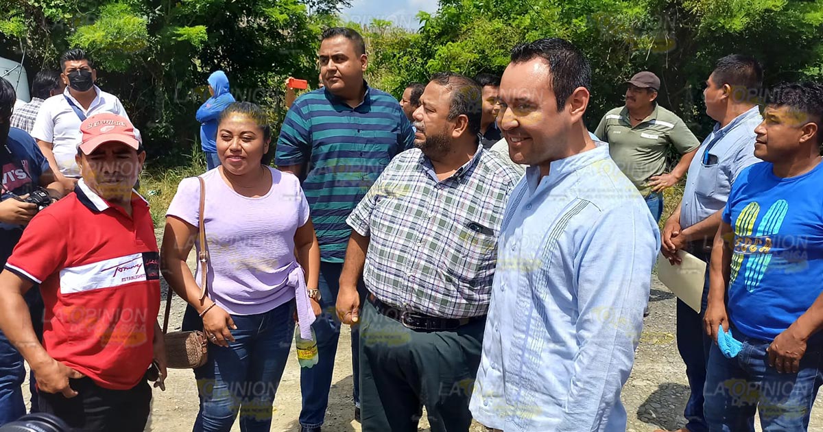 El Gobierno del Estado le cumple a Coatzintla