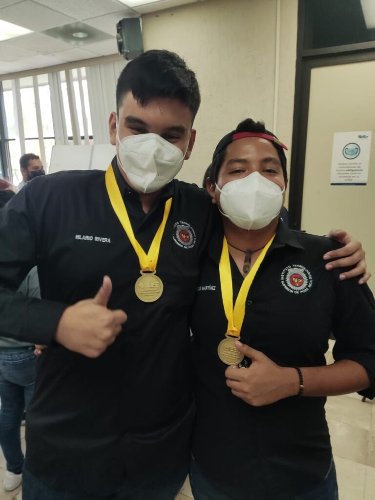 Obtiene ITSPR 13 medallas en torneo Internacional de Robótica