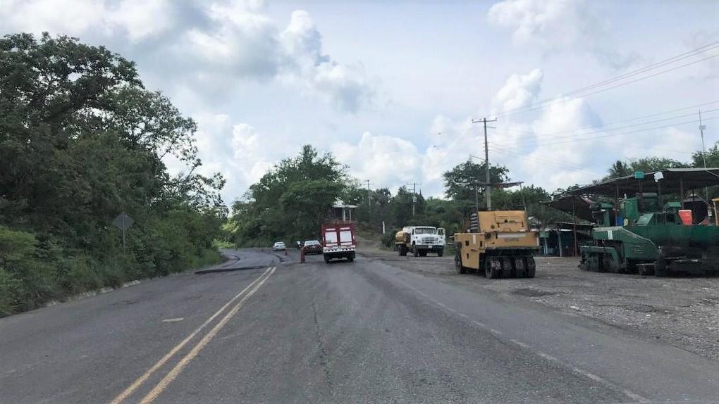 SCT deja tirada obra de bacheo