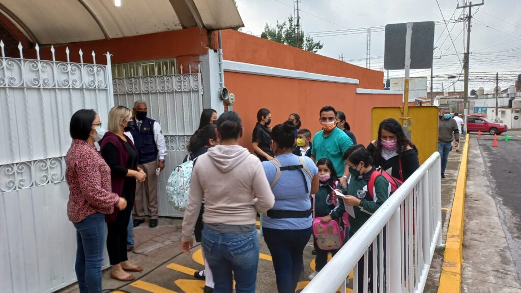 Arranca nuevo ciclo… con todo y “desmayación"