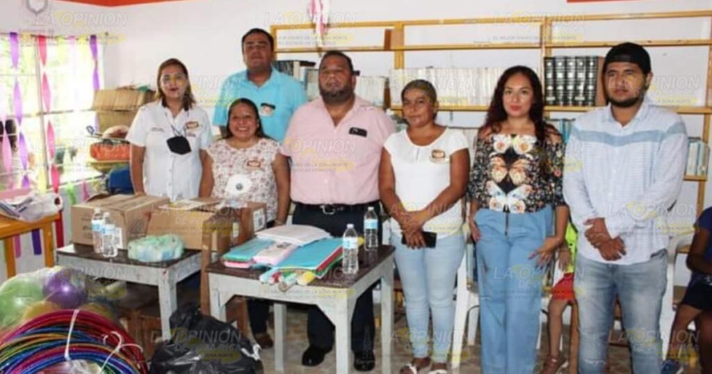 Por venganza política alcalde coatzinteco no apoya a niños de biblioteca