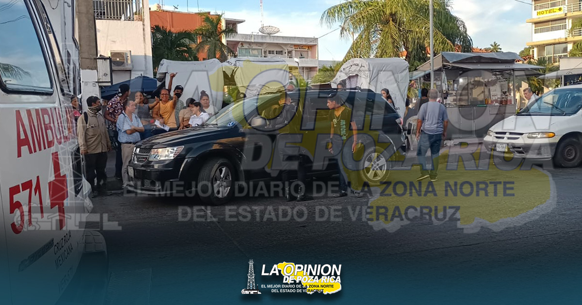 ¡ECHA DE REVERSA Y ARROLLA A SU HIJO! ¡ECHA DE REVERSA Y ARROLLA A SU HIJO!