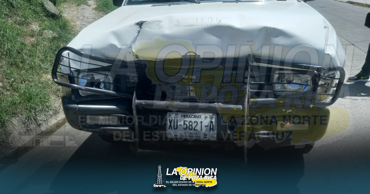 ¡Maneja distraído y choca por alcance! ¡Maneja distraído y choca por alcance!