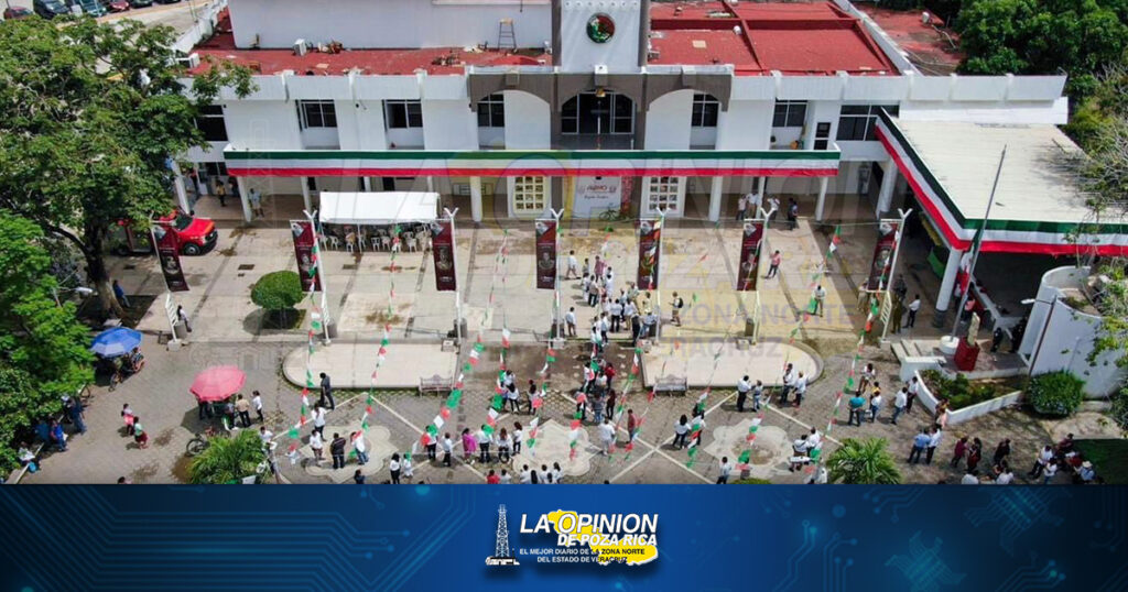 Evacuan instalaciones del ayuntamiento municipal