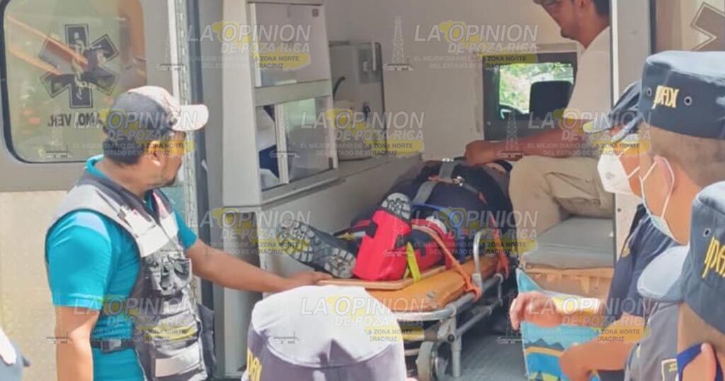 Capacitan PC y DIF a elementos de la policía auxiliar