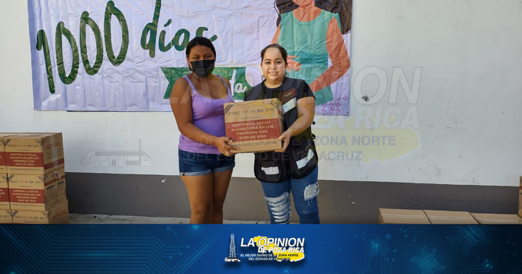 Entrega DIF despensas del programa de los “Mil Días”