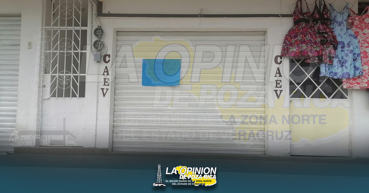 Hartos de estar sin agua, usuarios quieren tomar oficinas de la CAEV Cazones