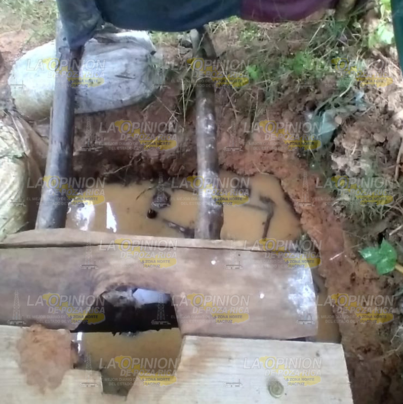 Muere ahogado en una letrina