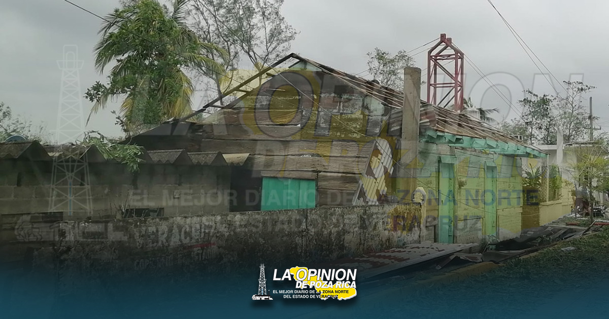 Invivienda advirtió de familias por reubicar, pero ayuntamiento de Cazones nunca hizo nada Invivienda advirtió de familias por reubicar, pero ayuntamiento de Cazones nunca hizo nada