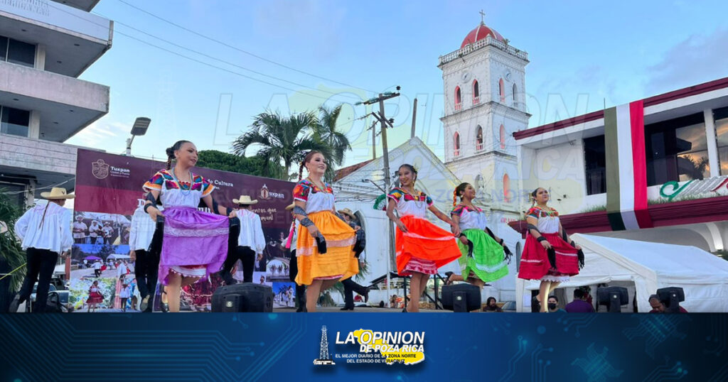 Exitoso domingo cultural