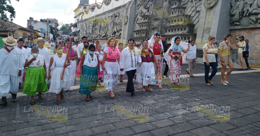 Celebran el día internacional de la mujer indígena