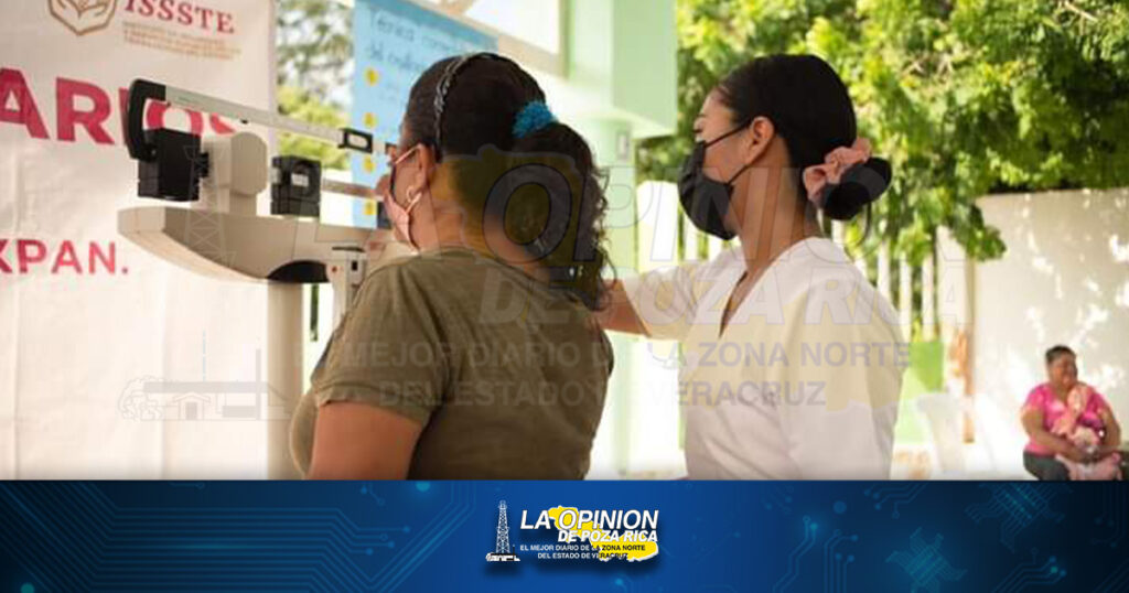 Celebra DIF Tuxpan Fiestas Patrias con jornada de la salud en la comunidad de El Muro