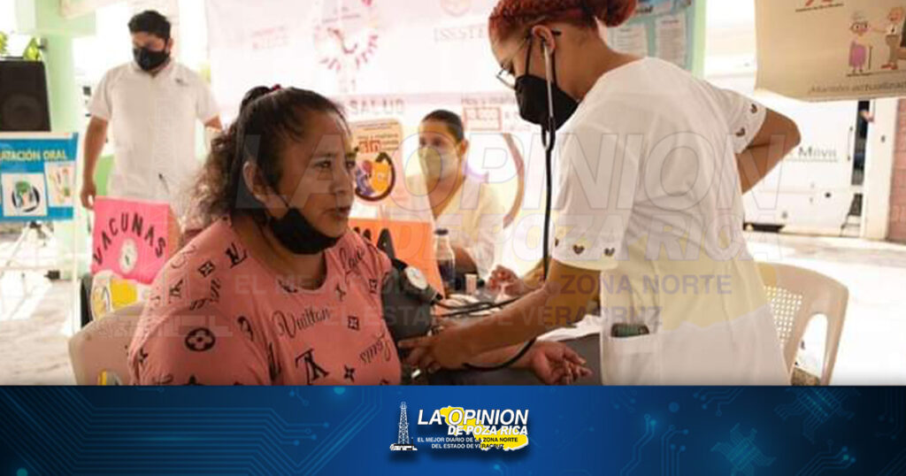 Celebra DIF Tuxpan Fiestas Patrias con jornada de la salud en la comunidad de El Muro