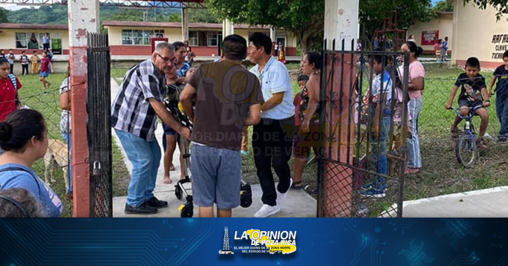 ¡Cae y se lesiona en la escuela!