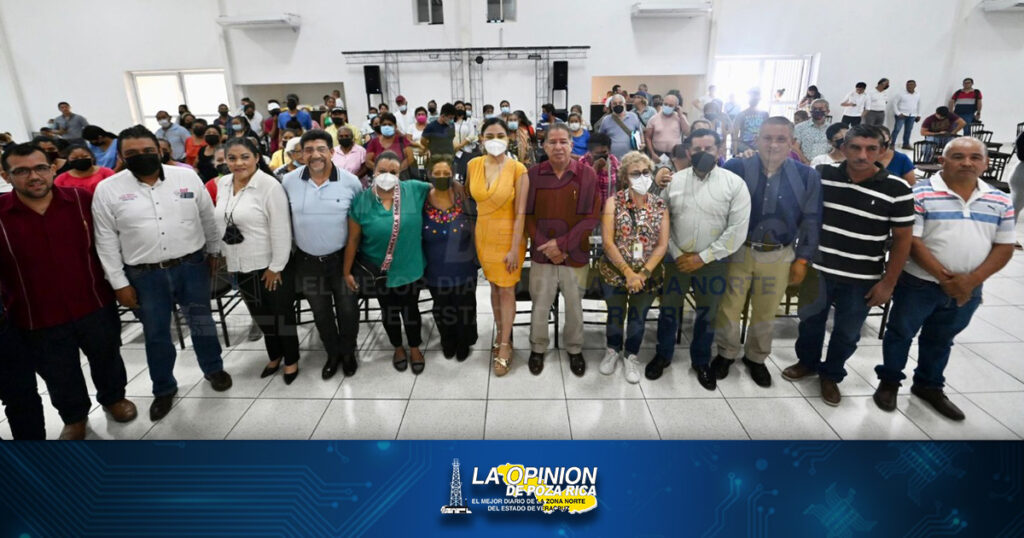 Cientos de personas beneficiadas con la Jornada de Salud Visual, del DIF Tuxpan